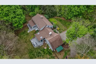 591 Kennedy Road, Northampton, MA 01053 - Photo 5