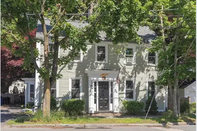 54 Ashland St, Newburyport, MA 01950 - Photo 1