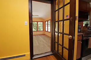 10 Pillings Rd, Saugus, MA 01906 - Photo 11