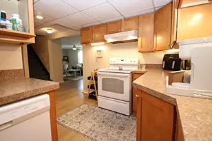 10 Pillings Rd, Saugus, MA 01906 - Photo 23