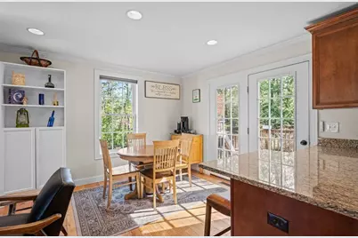10 Caitlin Cir, Salisbury, MA 01952 - Photo 9