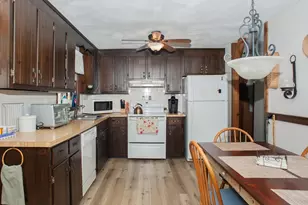 167 Theresa Cir, Northbridge, MA 01588 - Photo 5