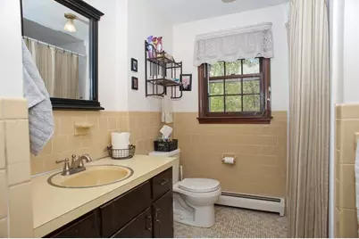 167 Theresa Cir, Northbridge, MA 01588 - Photo 15