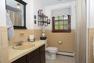 167 Theresa Cir, Northbridge, MA 01588 - Photo 15