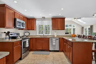 10 Cooper Dr, Franklin, MA 02038 - Photo 13