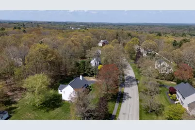 10 Cooper Dr, Franklin, MA 02038 - Photo 3