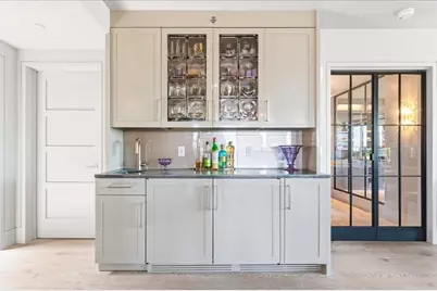 481 Harrison Ave #PHB, Boston, MA 02118 - Photo 13