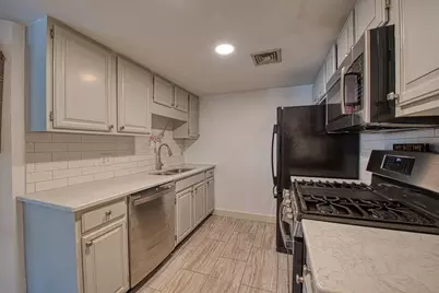 110 Dean St #104, Taunton, MA 02780 - Photo 11