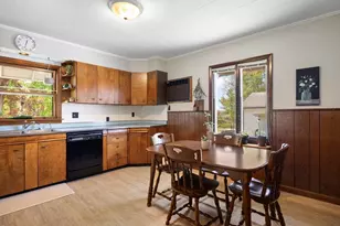 62 Lincoln Ave, South Hadley, MA 01075 - Photo 19