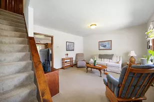 62 Lincoln Ave, South Hadley, MA 01075 - Photo 17