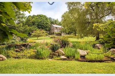 45 Sessions Road, Hardwick, MA 01031 - Photo 27
