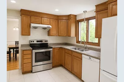 14 Kings Court., Arlington, MA 02474 - Photo 7