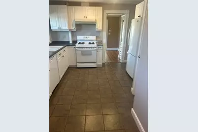 17 Colby St #17, Medford, MA 02155 - Photo 5