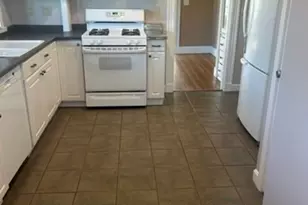 17 Colby St, Medford, MA 02155 - Photo 5