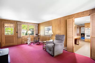55 Longfellow Road, Holyoke, MA 01040 - Photo 23