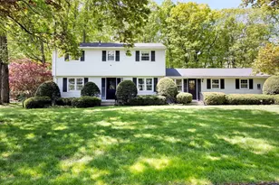 55 Longfellow Rd, Holyoke, MA 01040 - Photo 1