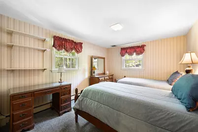 55 Longfellow Road, Holyoke, MA 01040 - Photo 33