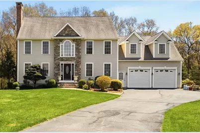 144 Burnside, Seekonk, MA 02771 - Photo 3