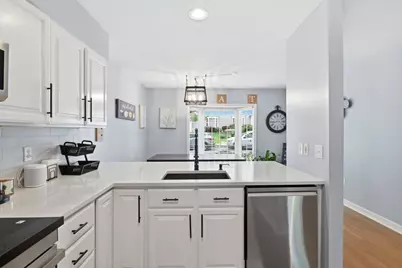 38 Shady Brk #38, West Springfield, MA 01089 - Photo 17