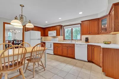 21 Edgewood Road, Seekonk, MA 02771 - Photo 17