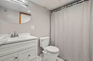 894 E 2nd St, Boston, MA 02127 - Photo 25