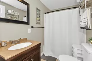 4 Jean Dr, Springfield, MA 01104 - Photo 25