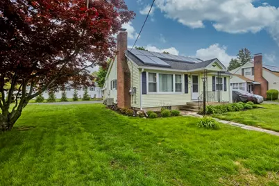4 Jean Dr, Springfield, MA 01104 - Photo 3