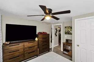 4 Jean Dr, Springfield, MA 01104 - Photo 37