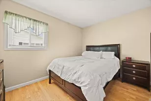 128 Windsor St, Fall River, MA 02723 - Photo 21