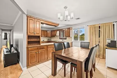 128 Windsor St, Fall River, MA 02723 - Photo 11