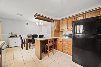 128 Windsor St, Fall River, MA 02723 - Photo 15
