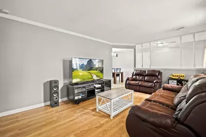 128 Windsor St, Fall River, MA 02723 - Photo 7