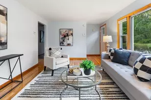 128 Dale St, Boston, MA 02131 - Photo 9