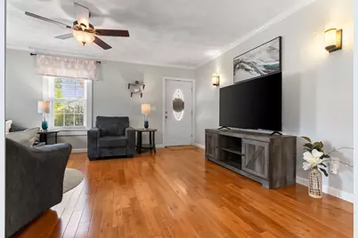 21 Cleveland Street #21, North Andover, MA 01845 - Photo 7