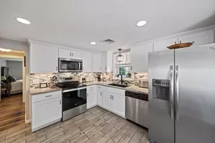 167 Sycamore St, Holbrook, MA 02343 - Photo 7
