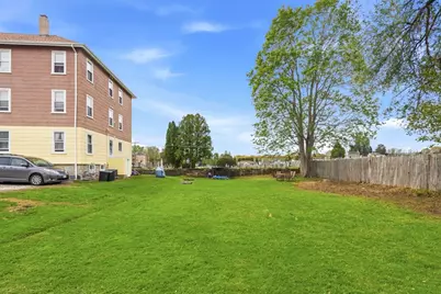 612 Rathbun St, Blackstone, MA 01504 - Photo 11