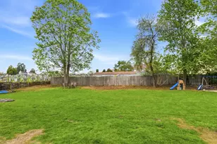 612 Rathbun St, Blackstone, MA 01504 - Photo 13