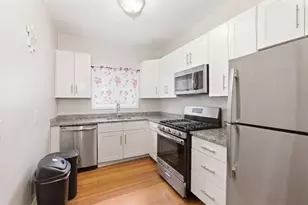 193-195 Winthrop St, Winthrop, MA 02152 - Photo 5