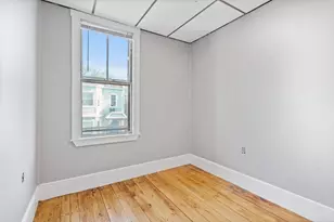 53 Falcon St, Boston, MA 02128 - Photo 11
