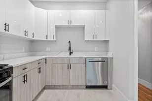 53 Falcon St, Boston, MA 02128 - Photo 3