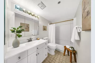1731 Beacon Street #1515, Brookline, MA 02445 - Photo 27