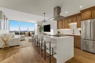 234 Causeway St, Boston, MA 02114 - Photo 1