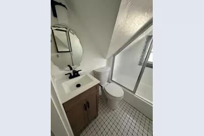 20-22 Bryant St #3, Malden, MA 02148 - Photo 9