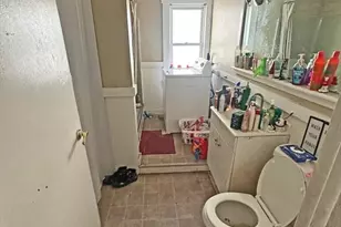 3 Chelsea St, Worcester, MA 01610 - Photo 9
