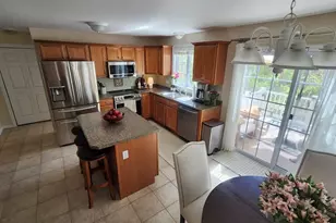 172 Dean St, Taunton, MA 02780 - Photo 13