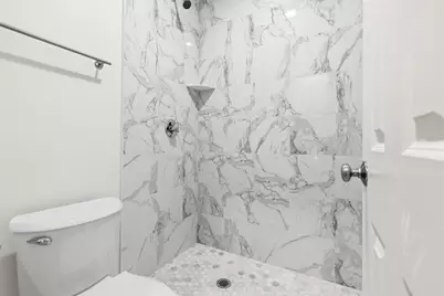 19 South Russell Street, Boston, MA 02114 - Photo 5