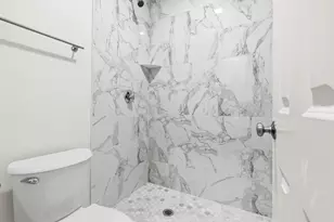 19 S Russell St, Boston, MA 02114 - Photo 5