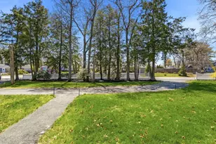 24 Fern Cir, Brockton, MA 02301 - Photo 3