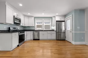 152-154 Savin Hill Ave, Boston, MA 02125 - Photo 3