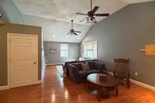 81 N Main St, Bellingham, MA 02019 - Photo 15